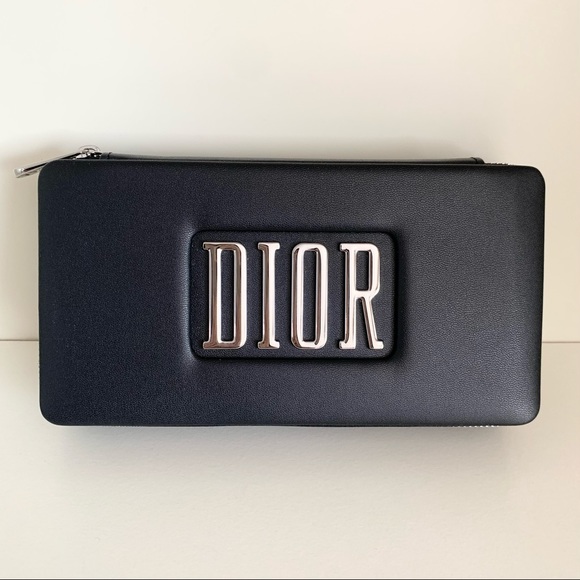 Hold NWOT Dior vanity case - Picture 10 of 16